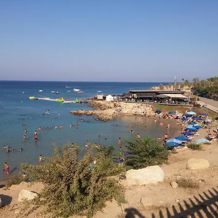 Carme At The - Mythical Sands Apartamento Paralimni